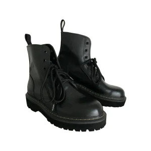 Coturno Vilela Boots Cano Baixo com Costura Amarela - Preto