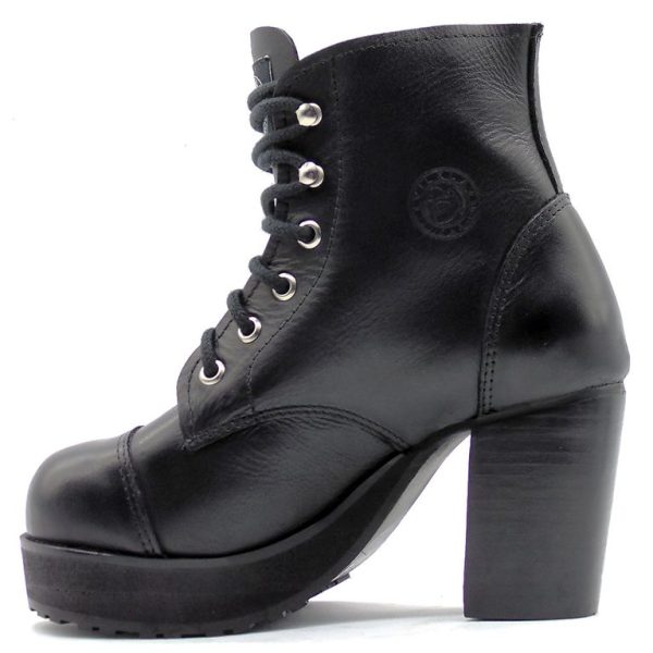 Coturno Vilela Boots Cano Baixo com Salto