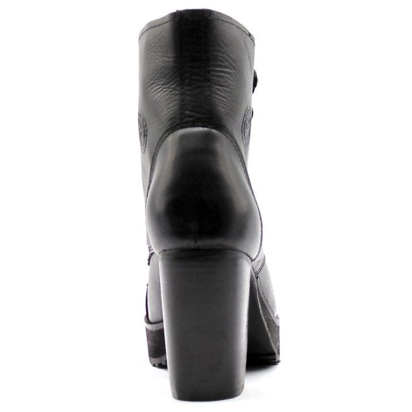 Coturno Vilela Boots Cano Baixo com Salto